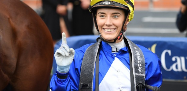 Jockey Laura Lafferty airlifted to hospital after fall at Ballarat